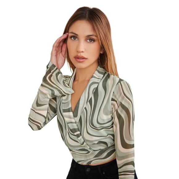 Geo Print Bell Sleeve Wrap Crop Top Sz Small - Picture 2 of 7